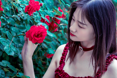 新疆：《玛纳斯》正以多种艺术形式走进千家万户